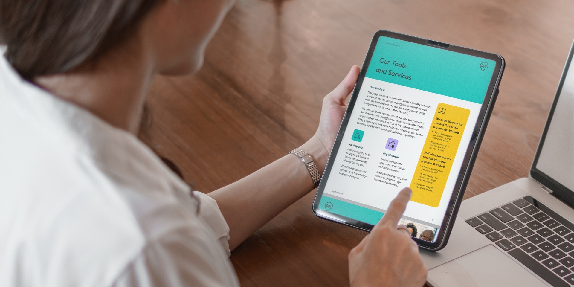 A tablet and a laptop displaying the website developed for PPL